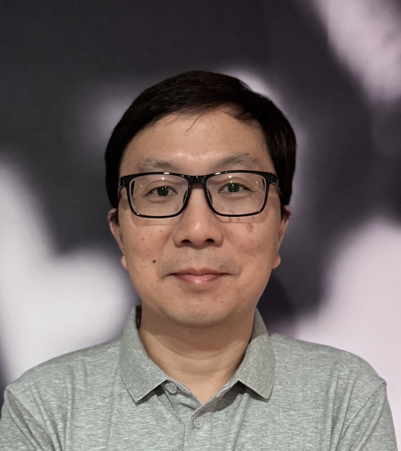 段镶锋_副本.jpg